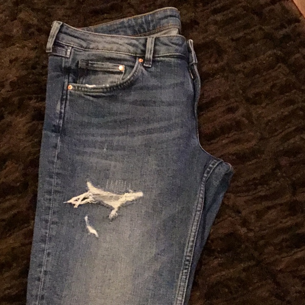 H & M Jeans